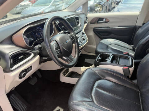 2018 Chrysler Pacifica Touring L