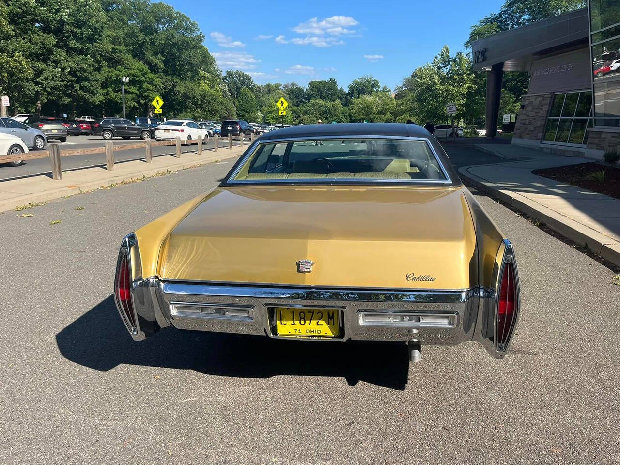 1971 Cadillac DeVille for sale at Vintage Motors USA in Roselle, NJ