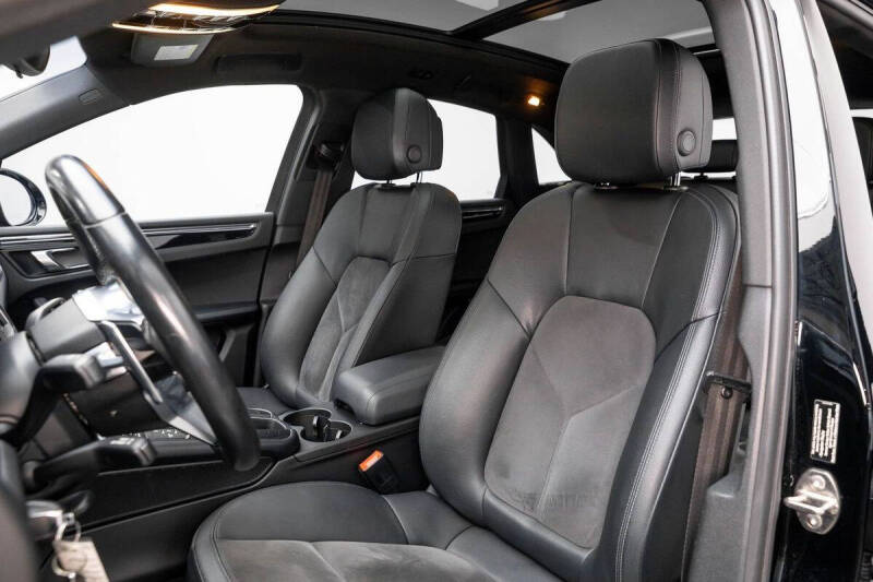 2016 Porsche Macan S