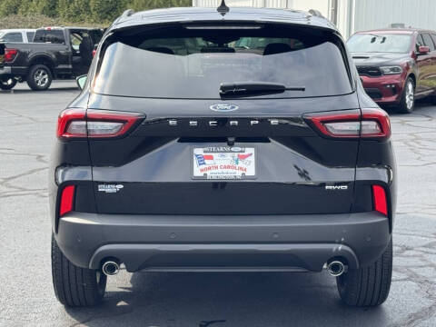2025 Ford Escape ST-Line Select