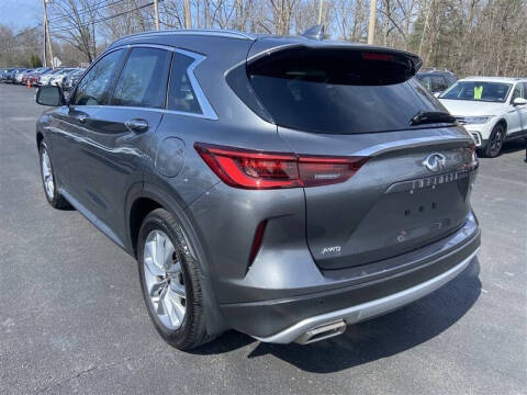 2022 Infiniti QX50 Essential