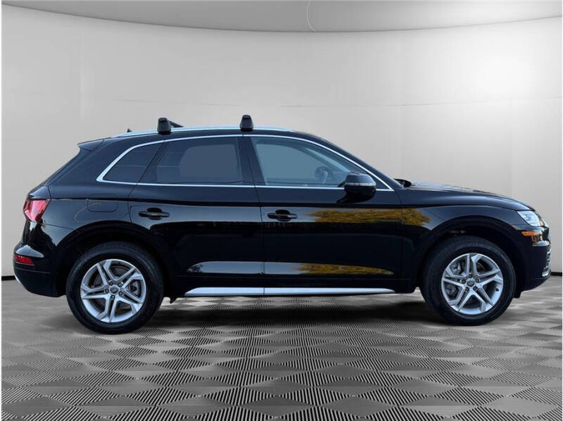 2019 Audi Q5 quattro Premium 45 TFSI