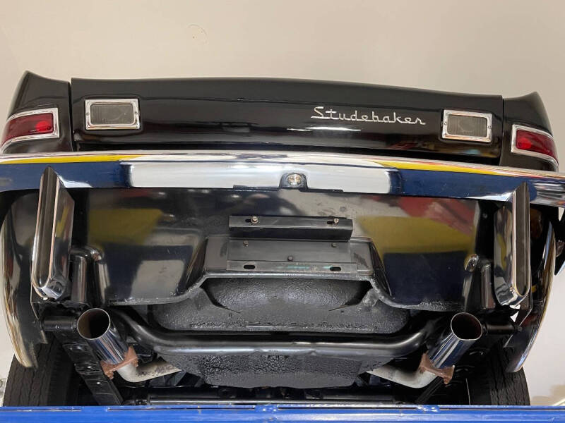 1963 Studebaker Avanti