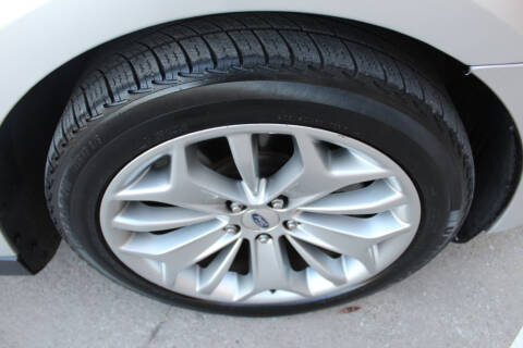 2016 Ford Taurus Limited