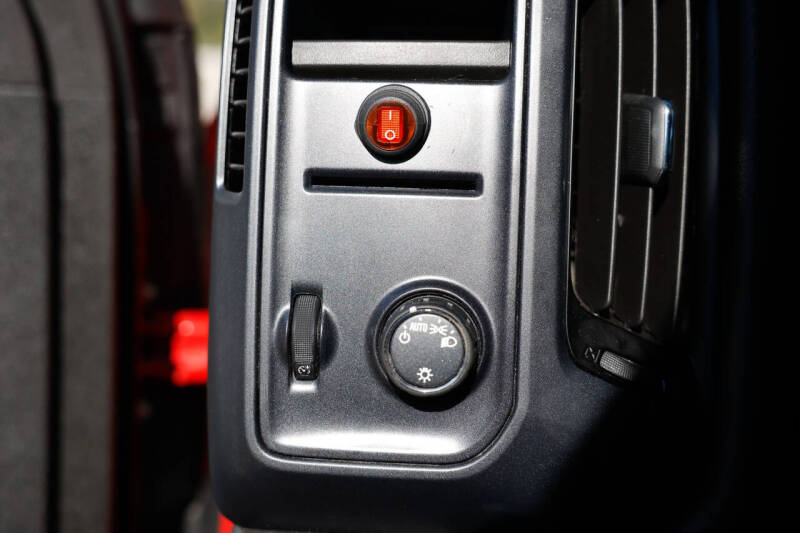 2019 Chevrolet Silverado 1500 LD Custom