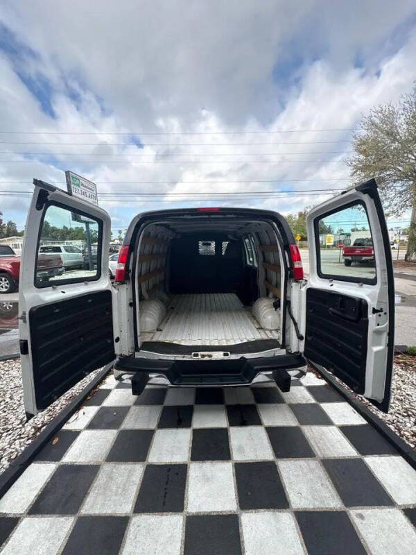 2020 GMC Savana 2500