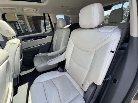 2020 Cadillac XT6 Premium Luxury
