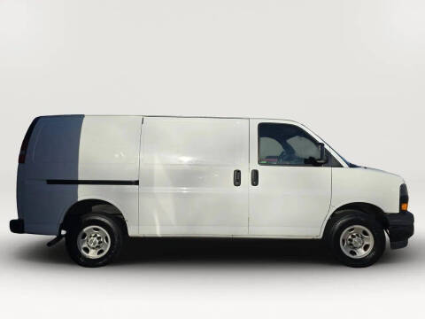 2021 Chevrolet Express 2500