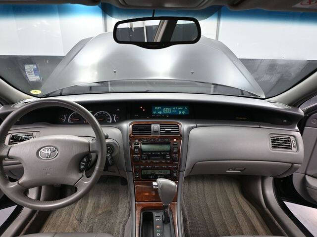 2002 Toyota Avalon XL