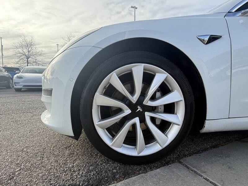 2020 Tesla Model 3 Long Range