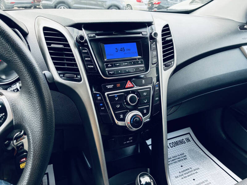 2017 Hyundai Elantra GT