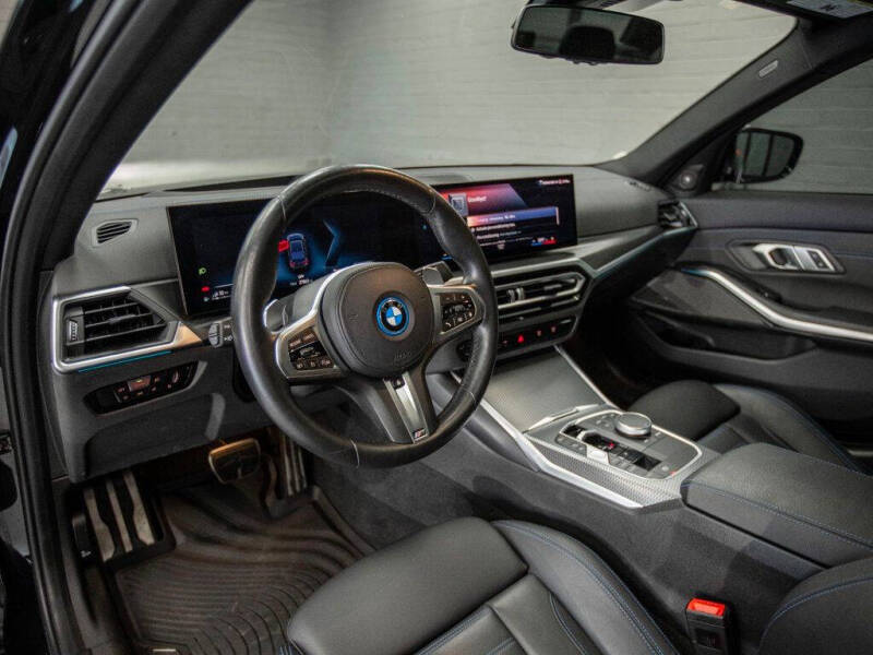 2023 BMW 3 Series 330e xDrive