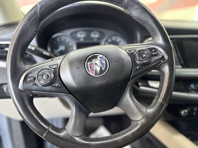 2021 Buick Enclave Essence