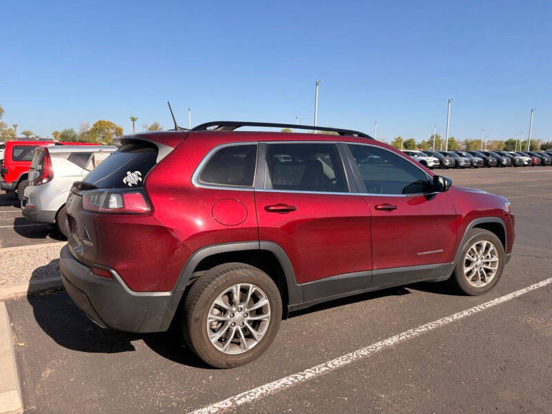 2022 Jeep Cherokee Latitude Lux