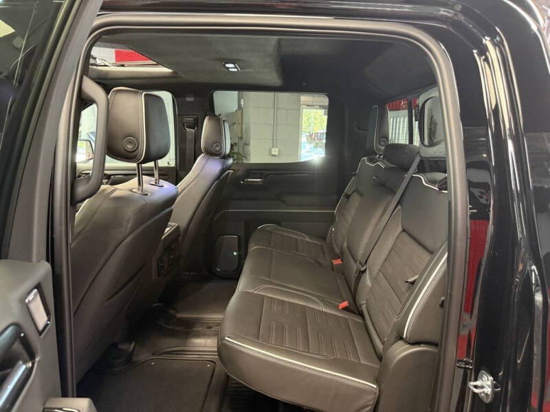 2024 GMC Sierra 1500 AT4X