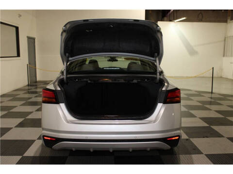 2023 Nissan Altima 2.5 SV