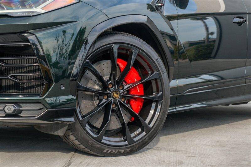 2020 Lamborghini Urus