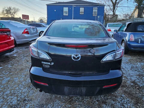 2013 Mazda MAZDA3 i SV