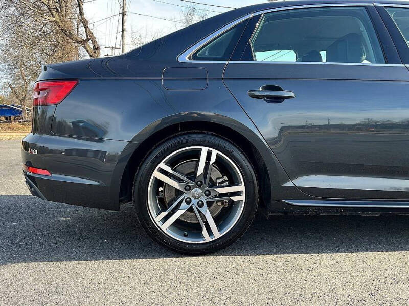 2017 Audi A4 2.0T quattro Premium Plus