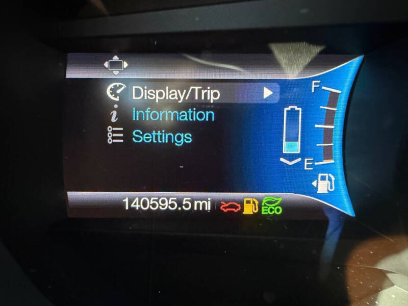 2016 Ford Fusion Hybrid SE