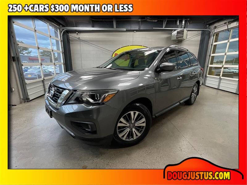 2020 Nissan Pathfinder SV