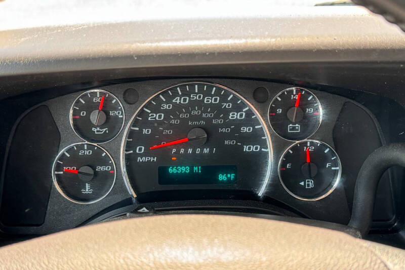 2023 GMC Savana 2500