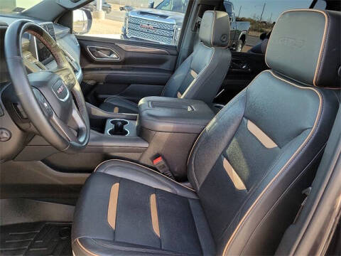 2023 GMC Yukon XL AT4