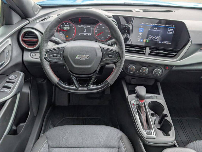 2026 Chevrolet Trax RS