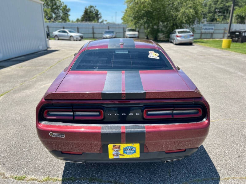 2020 Dodge Challenger SXT