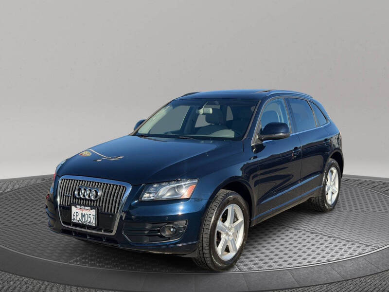 2011 Audi Q5 2.0T quattro Premium Plus