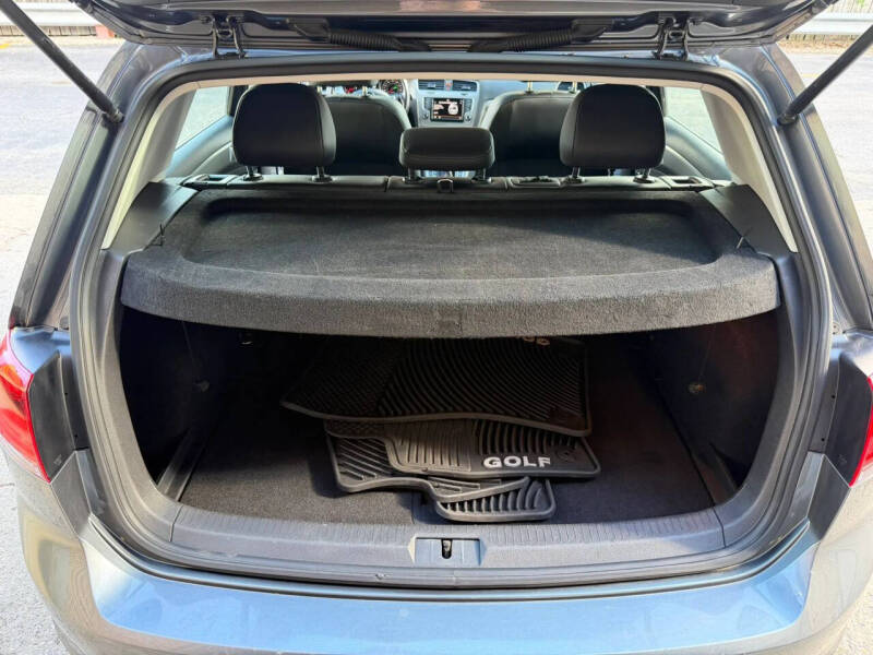2016 Volkswagen Golf