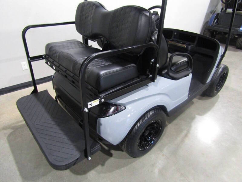 2020 E-Z-GO Storm