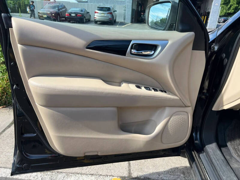 2018 Nissan Pathfinder