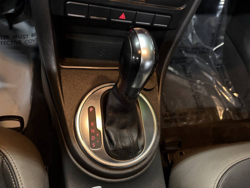 2012 Volkswagen Beetle Convertible