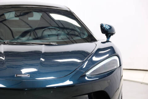 2021 McLaren GT