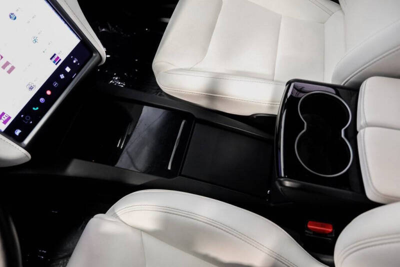 2020 Tesla Model X Long Range