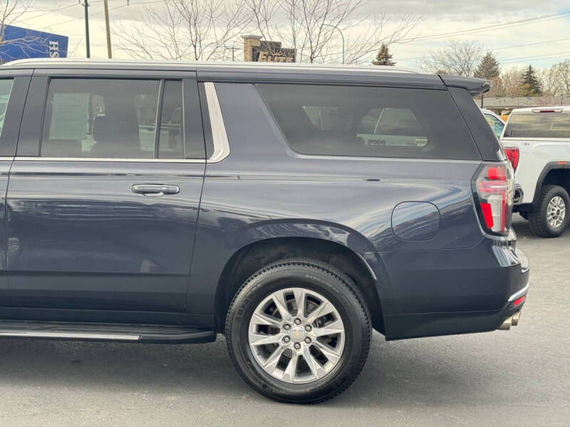 2023 Chevrolet Suburban Premier