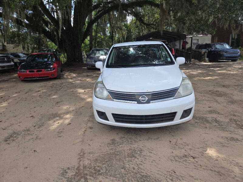 2009 Nissan Versa 1.8 S