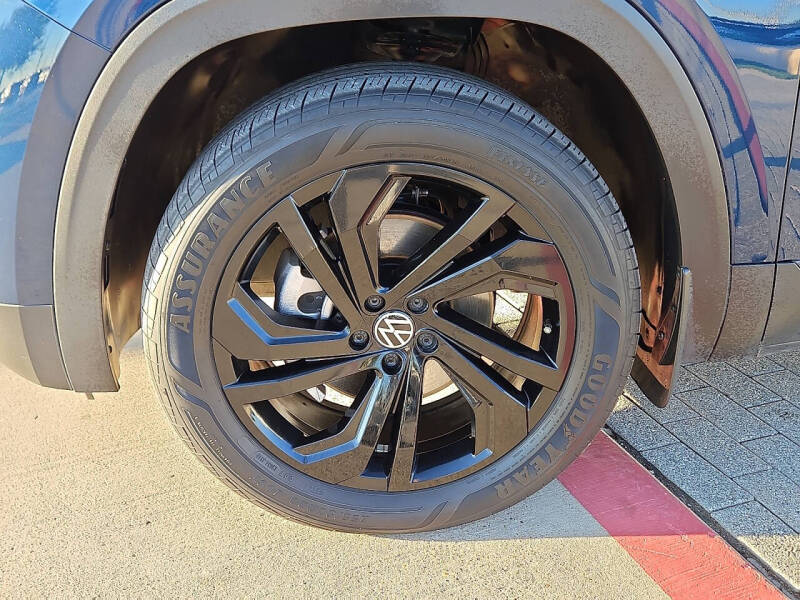 2023 Volkswagen Atlas V6 SE