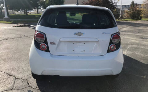 2012 Chevrolet Sonic LS