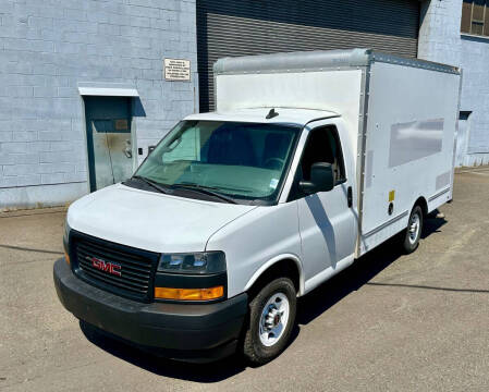 2019 GMC Savana