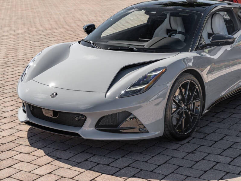 2026 Lotus Emira Turbo SE