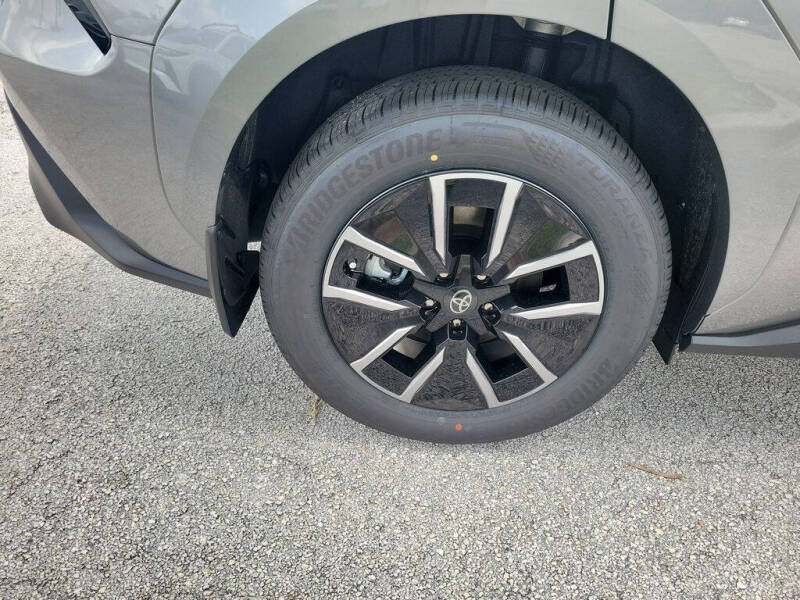 2026 Toyota bZ XLE Plus
