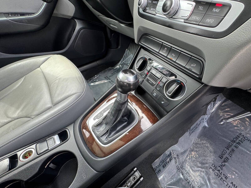 2017 Audi Q3 2.0T quattro Premium Plus