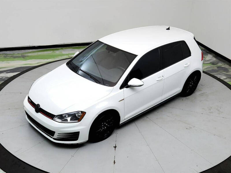 2017 Volkswagen Golf GTI S