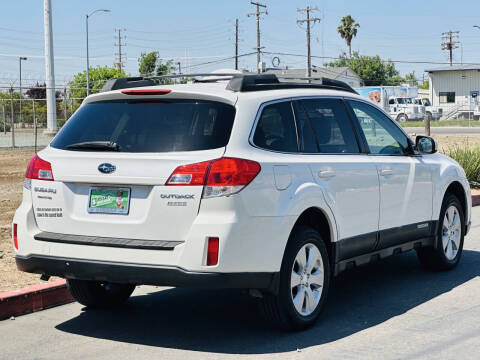 2011 Subaru Outback 2.5i Premium