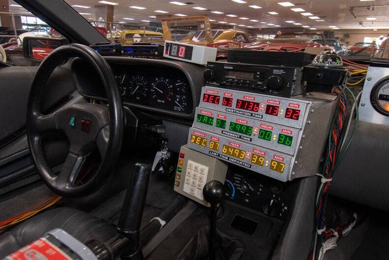1981 DeLorean DMC-12