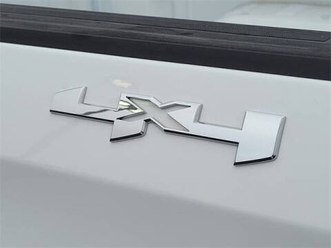 2024 GMC Sierra 1500 Elevation Standard