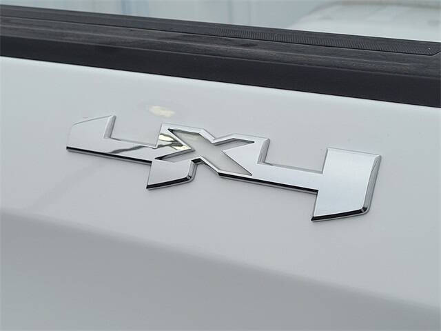 2024 GMC Sierra 1500 Elevation Standard