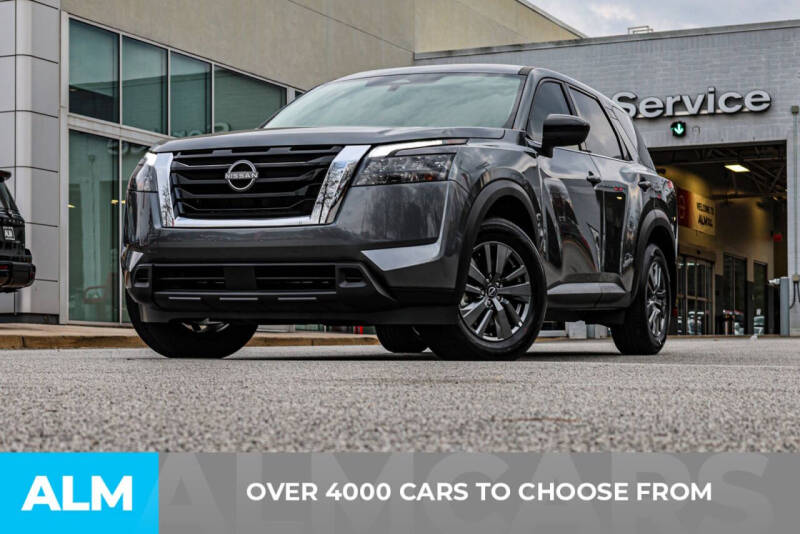 2025 Nissan Pathfinder S